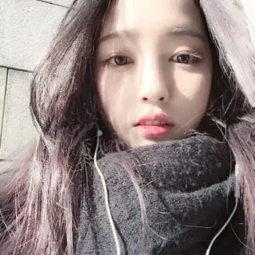 一个女生是否对你动心了,在床上就知晓了