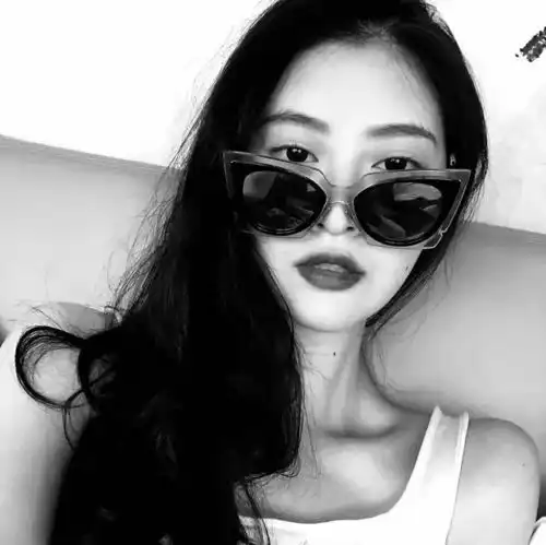 专用头像女高冷霸气情头