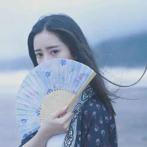 最新款漂亮的美女头像美