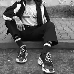 黑白部位男头.做一个很酷的人qq男生头像我要个性网