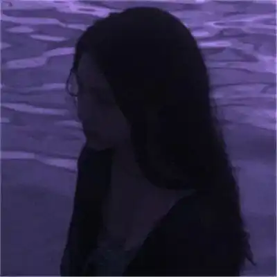 背影或侧面的丧女头像现代暗黑丧风格头像
