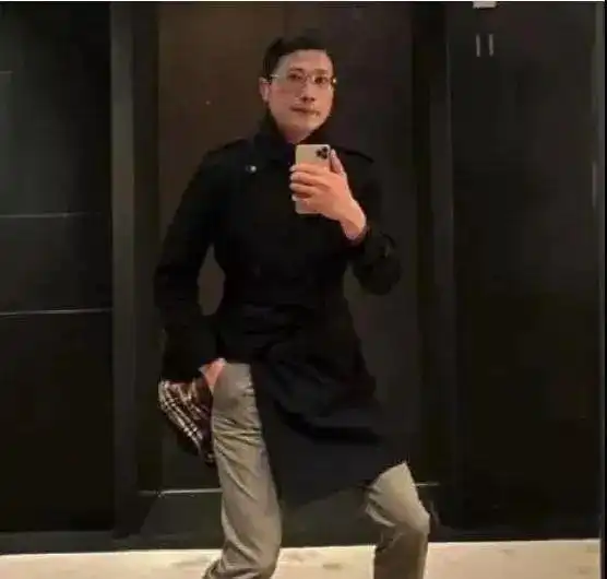 刚火一个月就被封杀,不冤