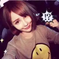 萌萌哒女生微信头像设计会笑的眼和说谎的脸