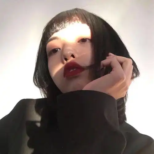 快手头像女生高级感短发