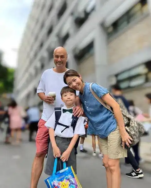 tvb女星感恩生父相认为儿子补上外公角色,揭公开生父身份原因不想留错误关系图