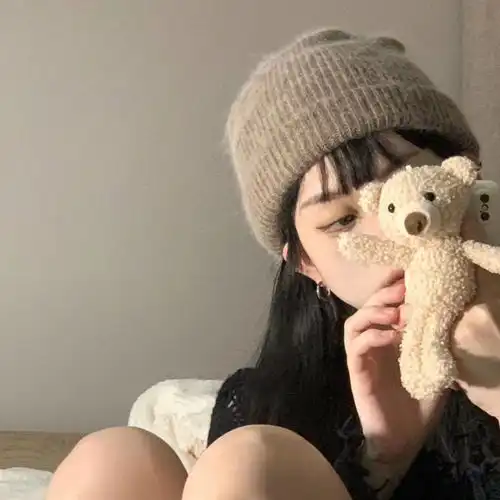高质量头像我愿意撑伞爱你,但我希望你别淋雨逃跑