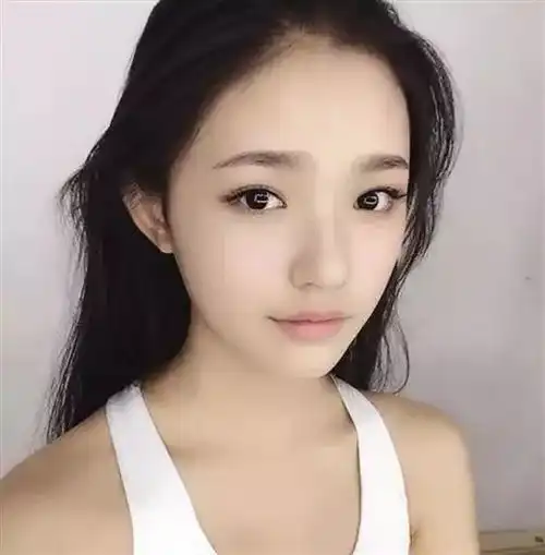 她整容失败却美过范爷ab换个发型竟还成了中国第一美