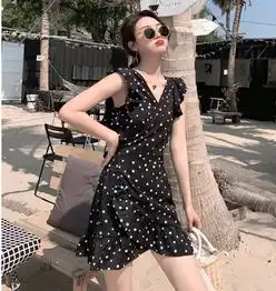很适合气质女生的时尚连衣裙,轻松遮肉显瘦,谁穿谁美