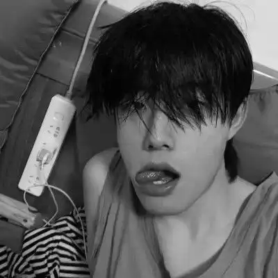 qq头像黑暗冰冷孤独男头