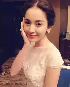 跟着宋佳古力娜扎这么染,你现在发型绝对好看...