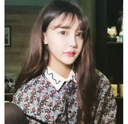 变形计的网红女孩,16岁满脸玻尿酸,跟男友