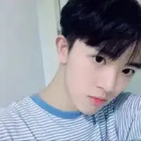 qq头像初中学生男生