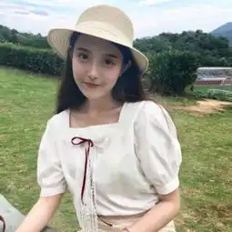 龙年微信头像女哈文