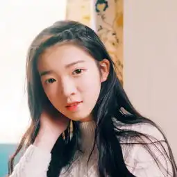 qq头像女,不带字,不是卡通,要多一点