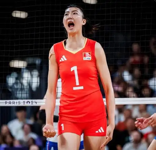 官宣袁心玥加盟瓦基弗银行队,网友大赞宣传照,太美了