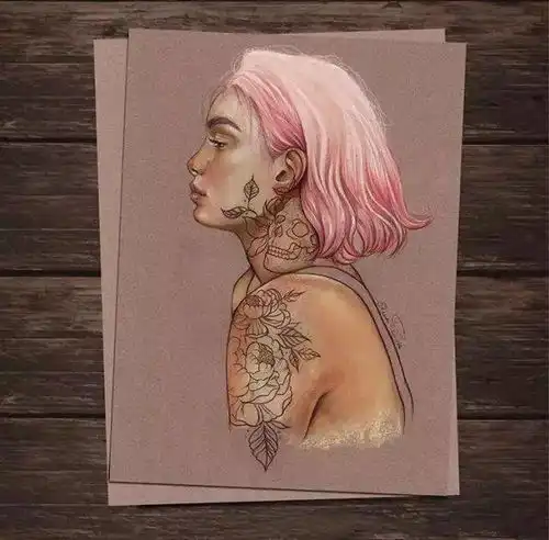 颜色不一样的烟火,她笔下的纹身女孩性感魅惑,展现出青春的叛逆姿态