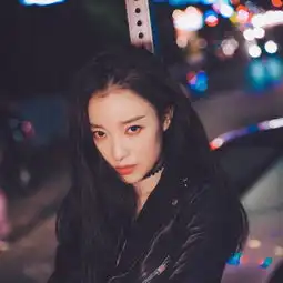 年末女星大合影原图流出,40岁袁泉竟然又赢了她靠这个小细节,美得高级又坦荡