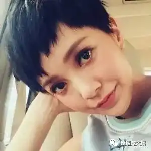 baby能不能清醒点,周迅同款你是学不来的