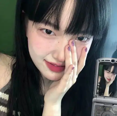 可爱女生头像花时间和那些只想给你最好的人在一起
