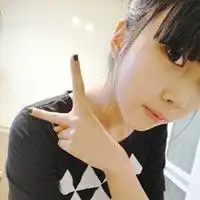 戴墨镜叼烟图片女微信头像图片大全