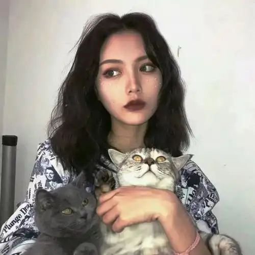 夜深人静伤感的心情说说,看了不止一遍