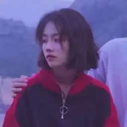 分手后想起曾经美好的情侣头像