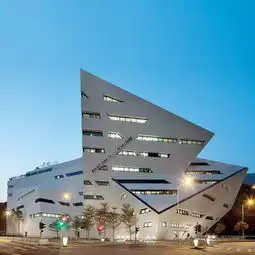 香港邵逸夫创意媒体中心