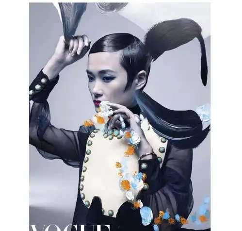 李宇春刘亦菲相继登封vogue,神仙姐姐遇时尚女王,赢得还是气质