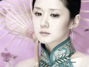 穿旗袍打油纸伞在流泪的是哪位女星