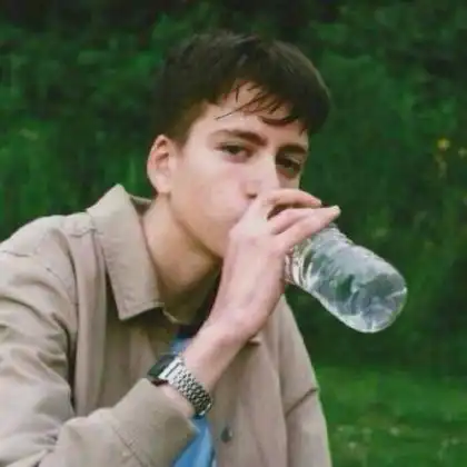 风格不同喜欢的人群不一样,欧美意境头像男高清