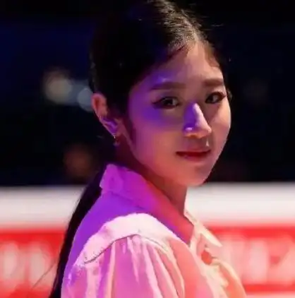 韩国花滑美女性侵16岁师弟,还让闺蜜边上拍视频,禁赛3年
