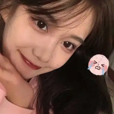 网易云热评我喜欢的男孩子买了一罐糖全班都分了一颗,他喜欢的女孩子
