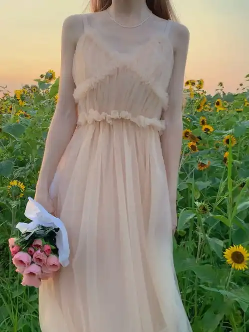 清新治愈真人美女头像,闺蜜头像抱花头像