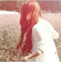 伤感,白色女生背影的qq头像是侧的背影也可以多多指教啦