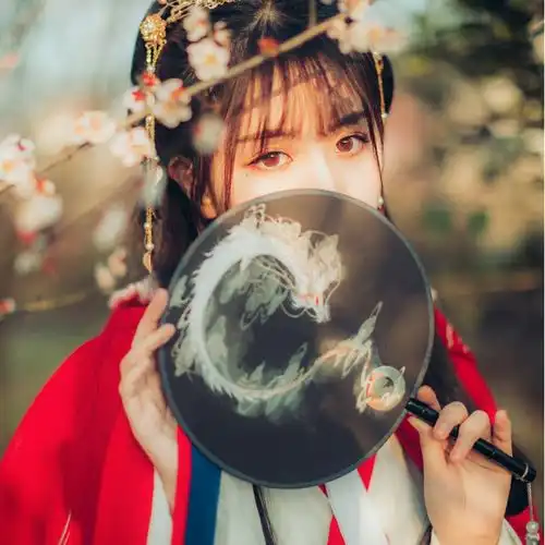 龙年古风头像女生唯美