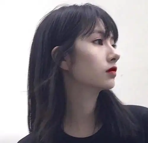 没有人可以打倒我除非我自己先趴下