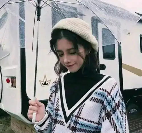 女生嘴唇边突然长毛,说明你的妇科遇上麻烦别不当回事