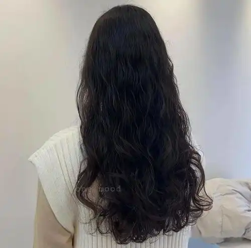 港风小卷发,发量少的女生就这么烫