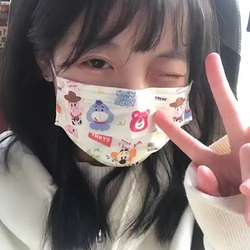 女头理想主义的花不能开在浪漫主义的土壤里