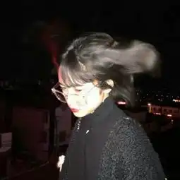 没有依靠只剩骄傲.