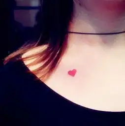 性感女生头像带纹身头像