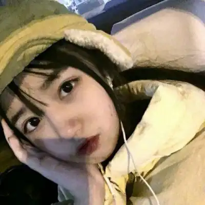 女头高冷霸气侧脸绝情冰冷女生头像