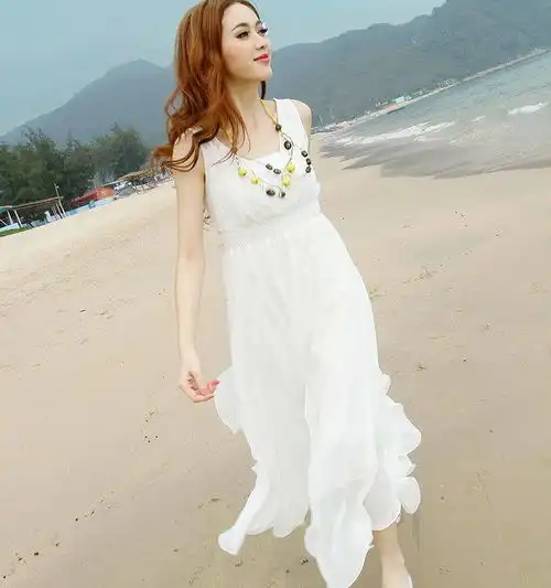 今年春夏最火的就是波点,saslax轻松一套就能承接终日的美丽