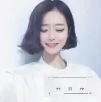 求女生白色短发头像