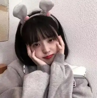 长相耐看型女生,这3特点一眼看出,想藏都藏不住