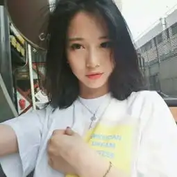 有气质短发美女头像微信高冷范疏远不一定是讨厌可能是太喜欢