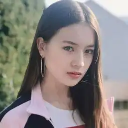 13岁混血少女暑假打工当模特,惊艳日本时尚圈