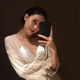 情侣头像我没有备胎,也不玩暧昧,我所有的眼泪和笑容都给了你