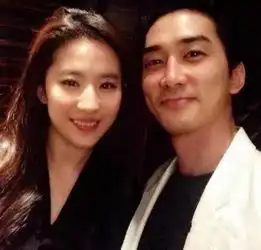 频繁喂狗粮的明星情侣排行榜粉丝们快炸了