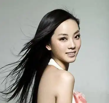 龙年微信头像女主持